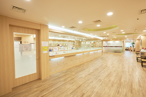 신생아실<br/><span>Newborn baby room</span> 이미지