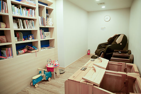 힐링실<br/><span>Healing Room</span> 이미지